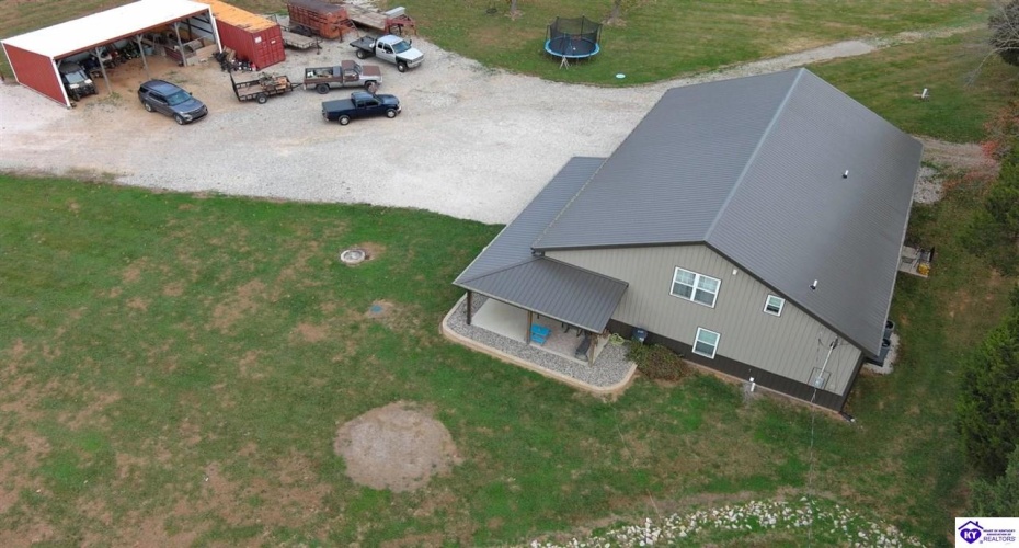 Hornback Farms Lane, Webster, Kentucky 40176, ,3 BathroomsBathrooms,For Sale,Hornback Farms Lane,HK24004193