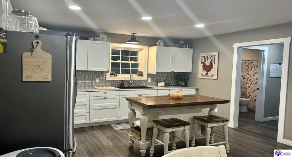 Hornback Farms Lane, Webster, Kentucky 40176, ,3 BathroomsBathrooms,For Sale,Hornback Farms Lane,HK24004193