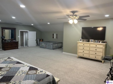 Hornback Farms Lane, Webster, Kentucky 40176, ,3 BathroomsBathrooms,For Sale,Hornback Farms Lane,HK24004193