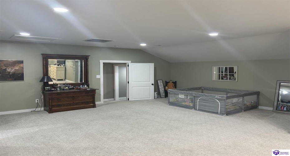 Hornback Farms Lane, Webster, Kentucky 40176, ,3 BathroomsBathrooms,For Sale,Hornback Farms Lane,HK24004193