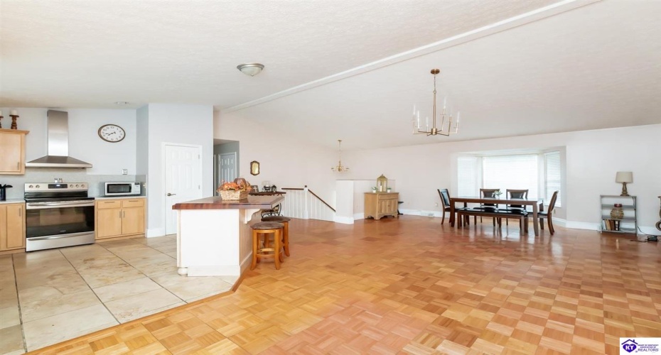 Dana Way, Vine Grove, Kentucky 40175, ,3 BathroomsBathrooms,For Sale,Dana Way,HK24004194