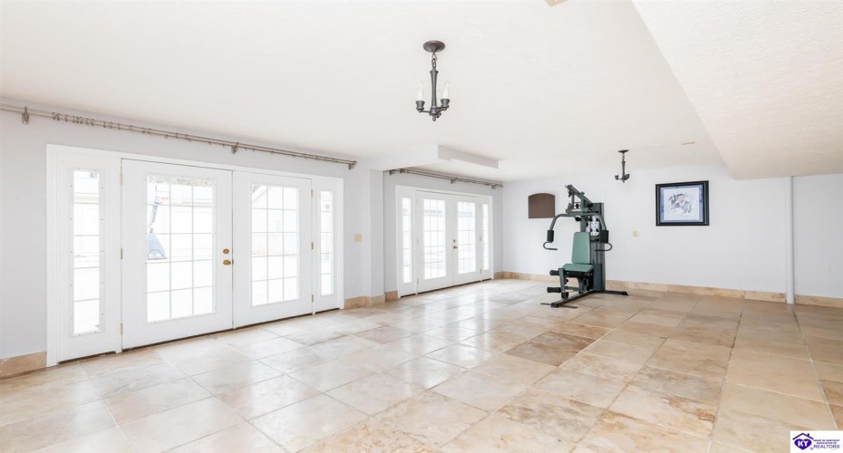 Dana Way, Vine Grove, Kentucky 40175, ,3 BathroomsBathrooms,For Sale,Dana Way,HK24004194