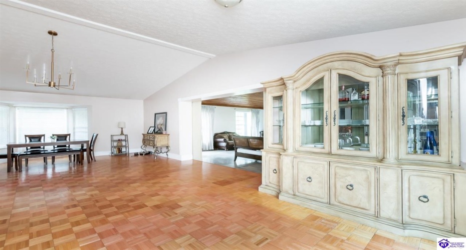 Dana Way, Vine Grove, Kentucky 40175, ,3 BathroomsBathrooms,For Sale,Dana Way,HK24004194