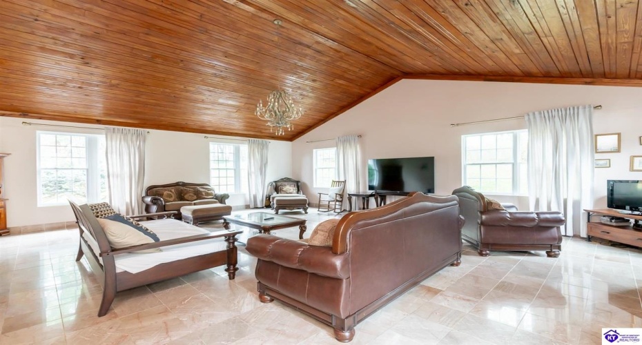 Dana Way, Vine Grove, Kentucky 40175, ,3 BathroomsBathrooms,For Sale,Dana Way,HK24004194