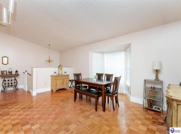 Dana Way, Vine Grove, Kentucky 40175, ,3 BathroomsBathrooms,For Sale,Dana Way,HK24004194