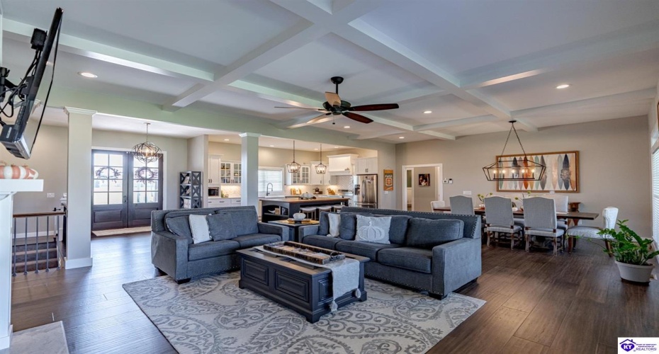 St John Road, Elizabethtown, Kentucky 42701, ,4 BathroomsBathrooms,For Sale,St John Road,HK24004195