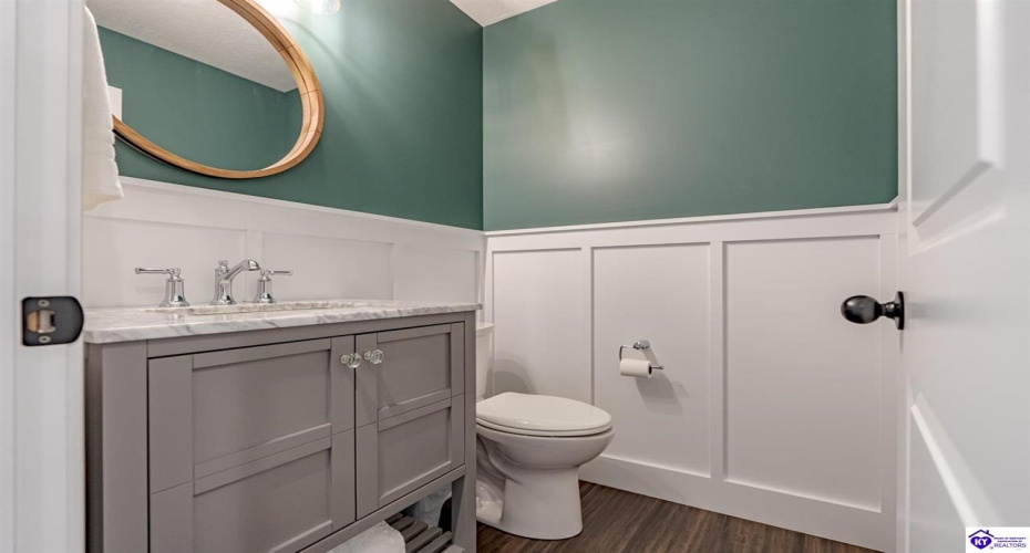 St John Road, Elizabethtown, Kentucky 42701, ,4 BathroomsBathrooms,For Sale,St John Road,HK24004195