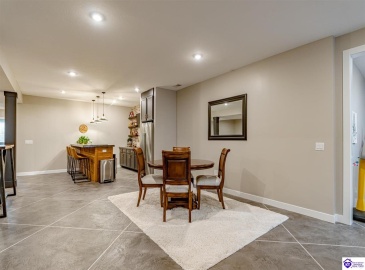 St John Road, Elizabethtown, Kentucky 42701, ,4 BathroomsBathrooms,For Sale,St John Road,HK24004195