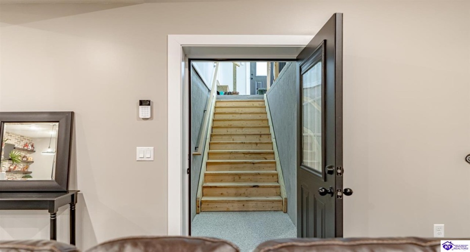 St John Road, Elizabethtown, Kentucky 42701, ,4 BathroomsBathrooms,For Sale,St John Road,HK24004195