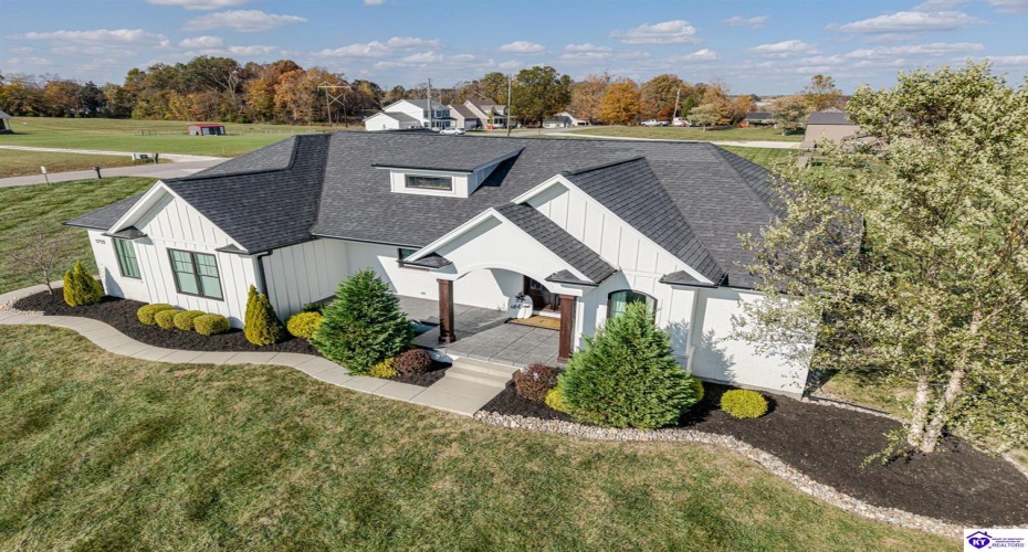 St John Road, Elizabethtown, Kentucky 42701, ,4 BathroomsBathrooms,For Sale,St John Road,HK24004195