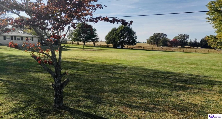 Summersville Road, Greensburg, Kentucky 42743, ,1 BathroomBathrooms,For Sale,Summersville Road,HK24004198