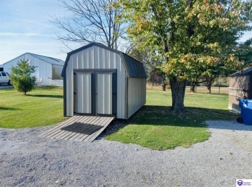 Summersville Road, Greensburg, Kentucky 42743, ,1 BathroomBathrooms,For Sale,Summersville Road,HK24004198