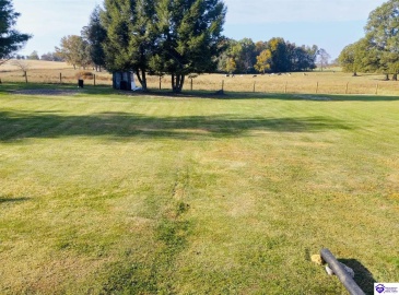 Summersville Road, Greensburg, Kentucky 42743, ,1 BathroomBathrooms,For Sale,Summersville Road,HK24004198