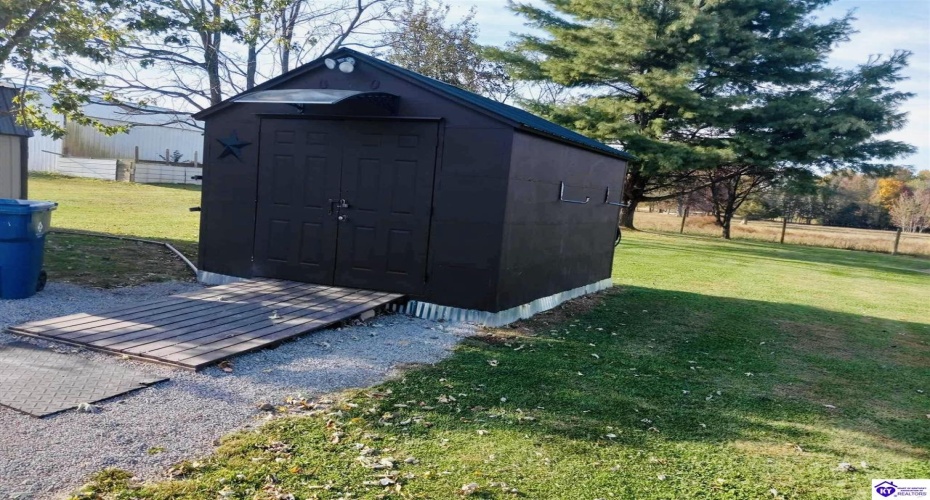 Summersville Road, Greensburg, Kentucky 42743, ,1 BathroomBathrooms,For Sale,Summersville Road,HK24004198