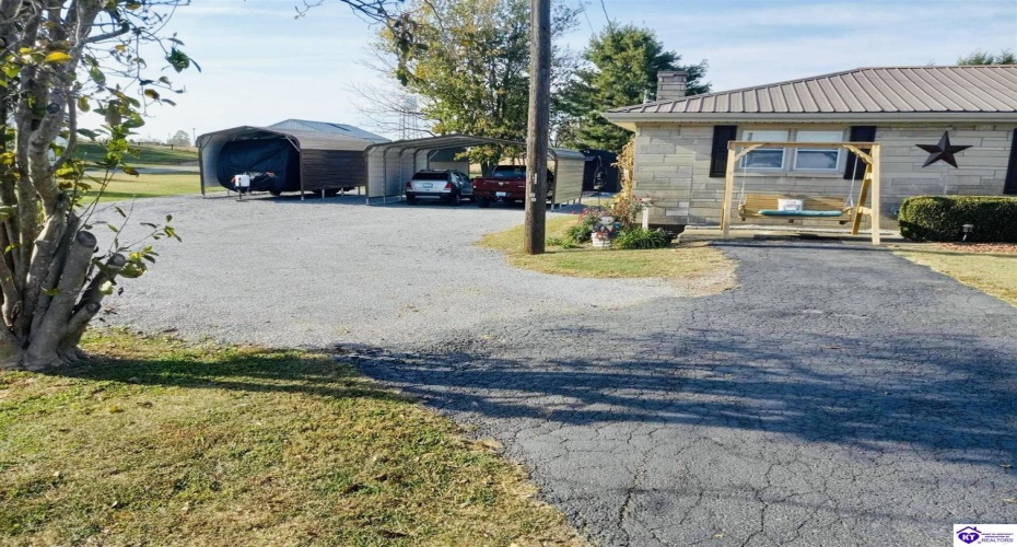 Summersville Road, Greensburg, Kentucky 42743, ,1 BathroomBathrooms,For Sale,Summersville Road,HK24004198