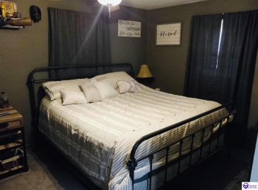 Summersville Road, Greensburg, Kentucky 42743, ,1 BathroomBathrooms,For Sale,Summersville Road,HK24004198