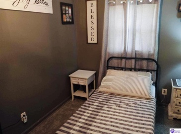 Summersville Road, Greensburg, Kentucky 42743, ,1 BathroomBathrooms,For Sale,Summersville Road,HK24004198