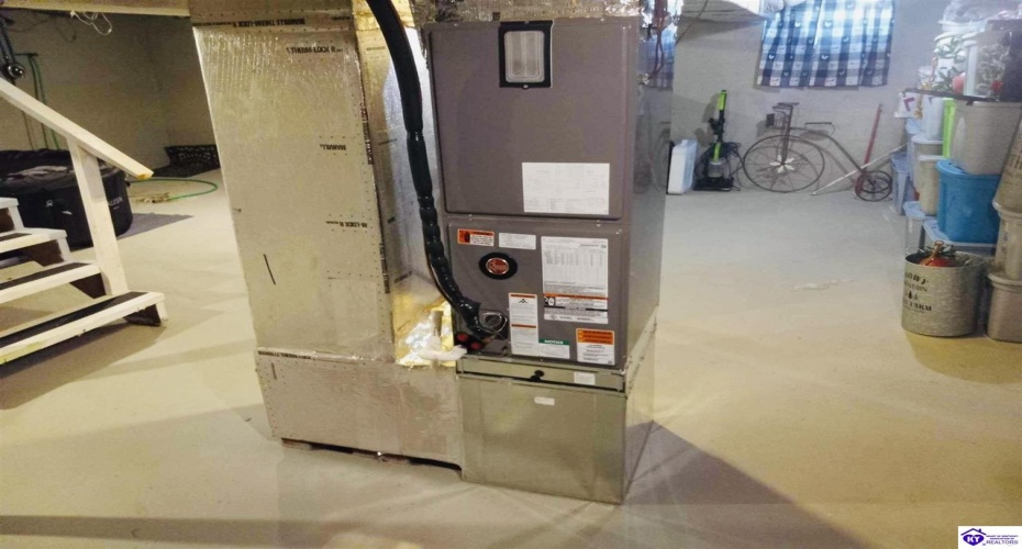 Summersville Road, Greensburg, Kentucky 42743, ,1 BathroomBathrooms,For Sale,Summersville Road,HK24004198