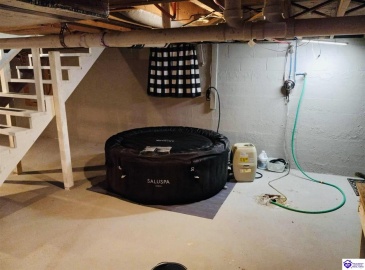 Summersville Road, Greensburg, Kentucky 42743, ,1 BathroomBathrooms,For Sale,Summersville Road,HK24004198