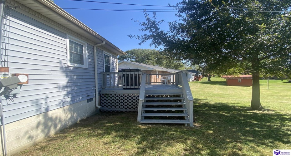 Greenbriar Court, Campbellsville, Kentucky 42718, ,1 BathroomBathrooms,For Sale,Greenbriar Court,HK24004201