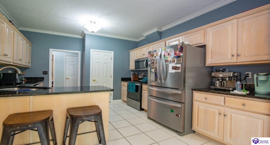 St Andrews Road, Brandenburg, Kentucky 40108, ,4 BathroomsBathrooms,For Sale,St Andrews Road,HK24001424