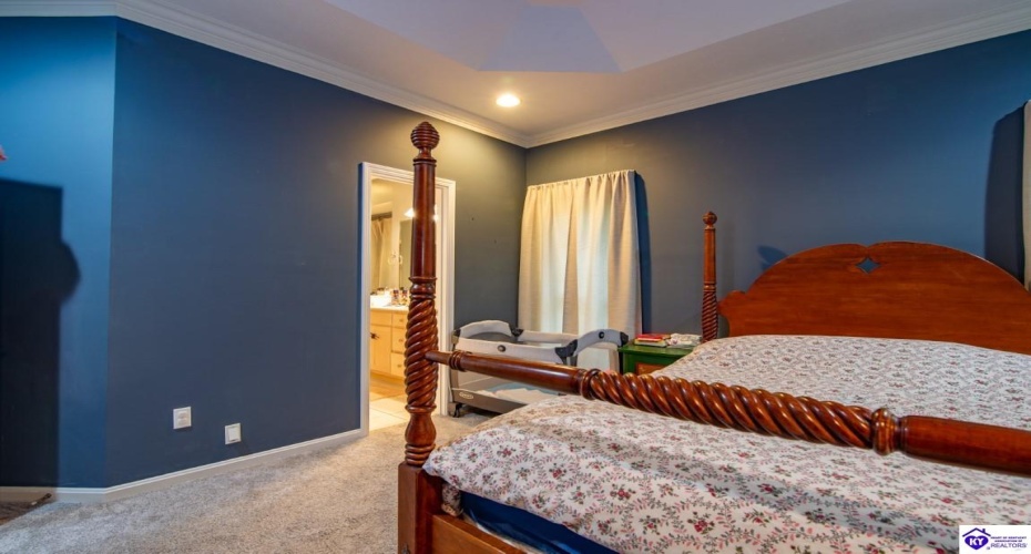 St Andrews Road, Brandenburg, Kentucky 40108, ,4 BathroomsBathrooms,For Sale,St Andrews Road,HK24001424