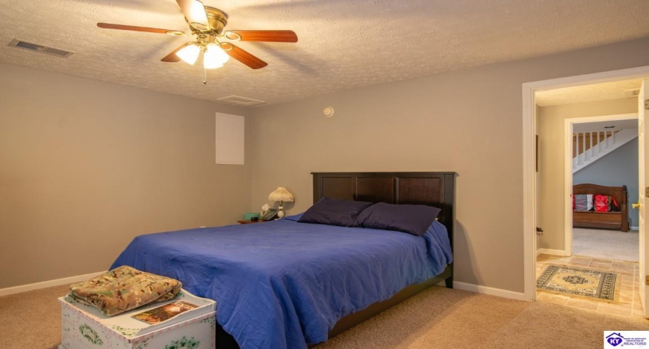 St Andrews Road, Brandenburg, Kentucky 40108, ,4 BathroomsBathrooms,For Sale,St Andrews Road,HK24001424