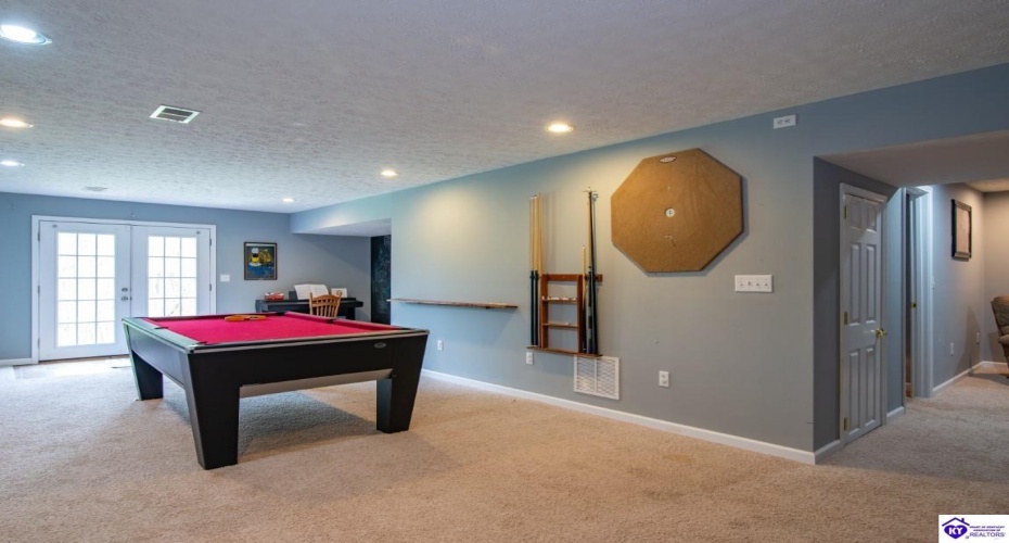 St Andrews Road, Brandenburg, Kentucky 40108, ,4 BathroomsBathrooms,For Sale,St Andrews Road,HK24001424