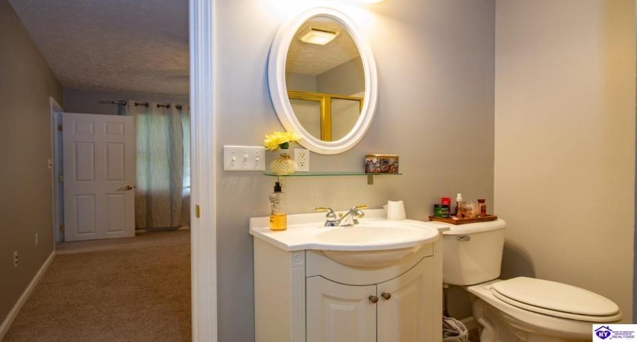 St Andrews Road, Brandenburg, Kentucky 40108, ,4 BathroomsBathrooms,For Sale,St Andrews Road,HK24001424