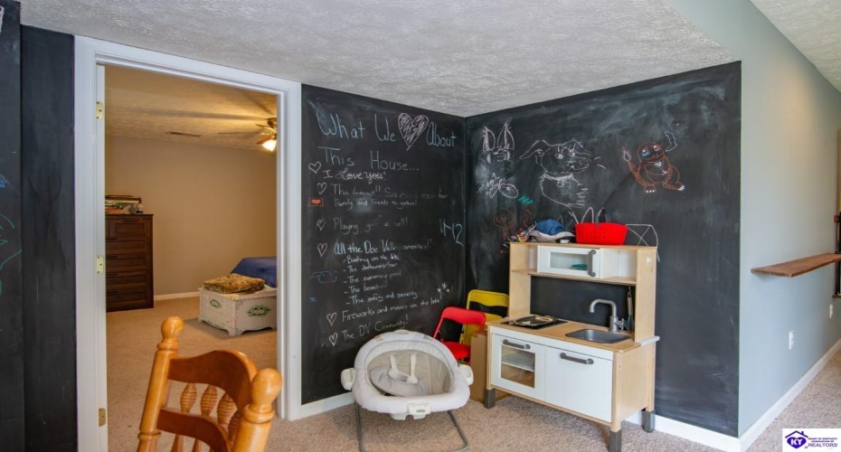 St Andrews Road, Brandenburg, Kentucky 40108, ,4 BathroomsBathrooms,For Sale,St Andrews Road,HK24001424