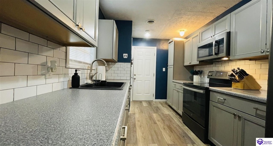 Cheyenne Drive, Campbellsville, Kentucky 42718, ,2 BathroomsBathrooms,For Sale,Cheyenne Drive,HK24003600