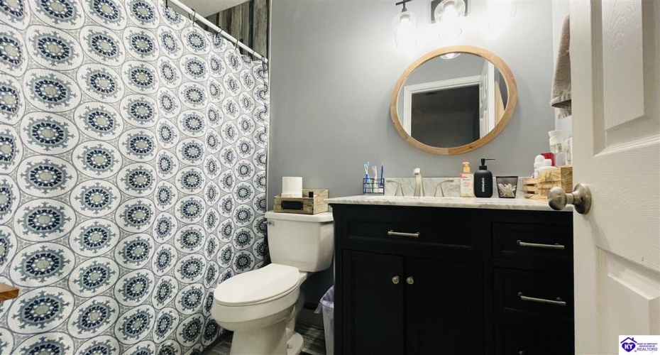 Cheyenne Drive, Campbellsville, Kentucky 42718, ,2 BathroomsBathrooms,For Sale,Cheyenne Drive,HK24003600