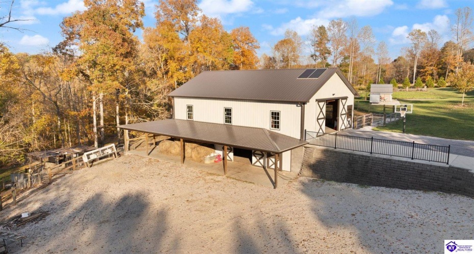 Sam Goodman Road, Munfordville, Kentucky 42765, ,3 BathroomsBathrooms,For Sale,Sam Goodman Road,HK24004204 Sam Goodman Road, Munfordville, Kentucky 42765, ,3 BathroomsBathrooms,For Sale,Sam Goodman Road,HK24004204