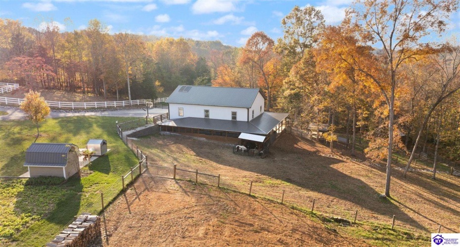 Sam Goodman Road, Munfordville, Kentucky 42765, ,3 BathroomsBathrooms,For Sale,Sam Goodman Road,HK24004204 Sam Goodman Road, Munfordville, Kentucky 42765, ,3 BathroomsBathrooms,For Sale,Sam Goodman Road,HK24004204