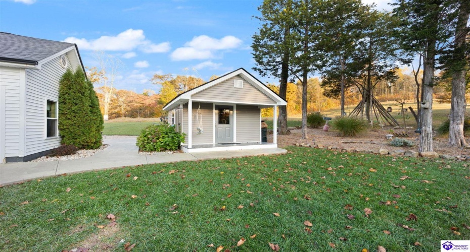 Sam Goodman Road, Munfordville, Kentucky 42765, ,3 BathroomsBathrooms,For Sale,Sam Goodman Road,HK24004204 Sam Goodman Road, Munfordville, Kentucky 42765, ,3 BathroomsBathrooms,For Sale,Sam Goodman Road,HK24004204