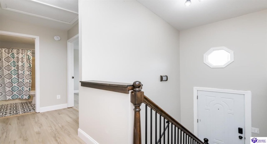 Shelton Road, Radcliff, Kentucky 40160, ,2 BathroomsBathrooms,For Sale,Shelton Road,HK24004206