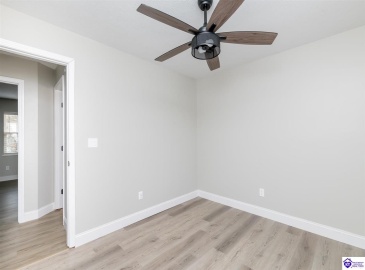 Shelton Road, Radcliff, Kentucky 40160, ,2 BathroomsBathrooms,For Sale,Shelton Road,HK24004206