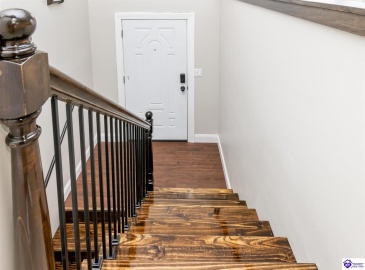 Shelton Road, Radcliff, Kentucky 40160, ,2 BathroomsBathrooms,For Sale,Shelton Road,HK24004206