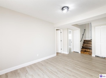 Shelton Road, Radcliff, Kentucky 40160, ,2 BathroomsBathrooms,For Sale,Shelton Road,HK24004206