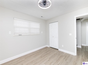 Shelton Road, Radcliff, Kentucky 40160, ,2 BathroomsBathrooms,For Sale,Shelton Road,HK24004206