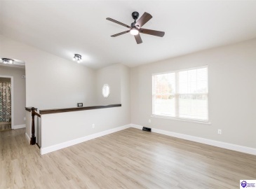 Shelton Road, Radcliff, Kentucky 40160, ,2 BathroomsBathrooms,For Sale,Shelton Road,HK24004206