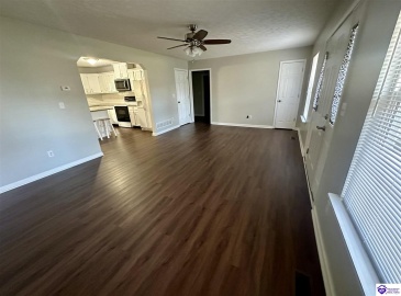 Cherry Hill Drive, Brandenburg, Kentucky 40108, ,2 BathroomsBathrooms,For Sale,Cherry Hill Drive,HK24004212