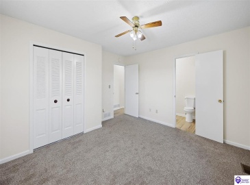 Troy Court, Vine Grove, Kentucky 40175, ,2 BathroomsBathrooms,For Sale,Troy Court,HK24004214