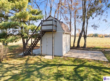 Troy Court, Vine Grove, Kentucky 40175, ,2 BathroomsBathrooms,For Sale,Troy Court,HK24004214