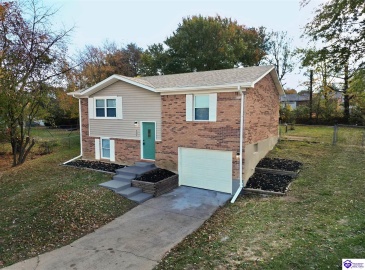 Franklin Court, Radcliff, Kentucky 40160, ,2 BathroomsBathrooms,For Sale,Franklin Court,HK24004221