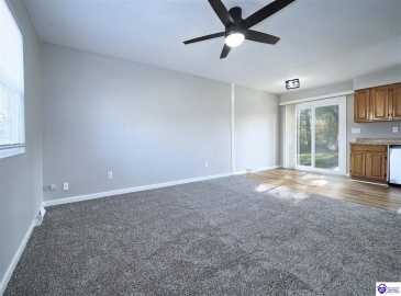 Franklin Court, Radcliff, Kentucky 40160, ,2 BathroomsBathrooms,For Sale,Franklin Court,HK24004221