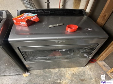 Huberta Drive, Louisville, Kentucky 40216-1214, ,2 BathroomsBathrooms,For Sale,Huberta Drive,HK24004227