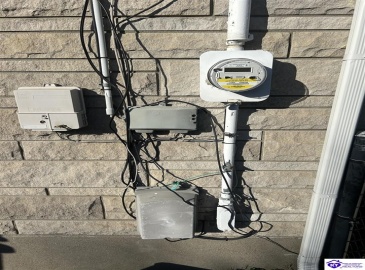 Huberta Drive, Louisville, Kentucky 40216-1214, ,2 BathroomsBathrooms,For Sale,Huberta Drive,HK24004227