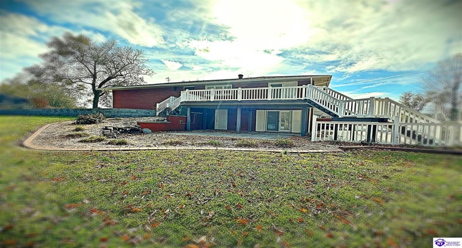 Lakeview Drive, Campbellsville, Kentucky 42718, ,4 BathroomsBathrooms,For Sale,Lakeview Drive,HK24004228