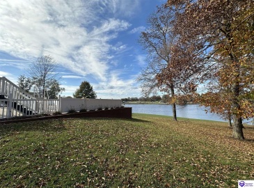 Lakeview Drive, Campbellsville, Kentucky 42718, ,4 BathroomsBathrooms,For Sale,Lakeview Drive,HK24004228